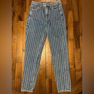 American eagle mom jeans striped blue size 00 high rise